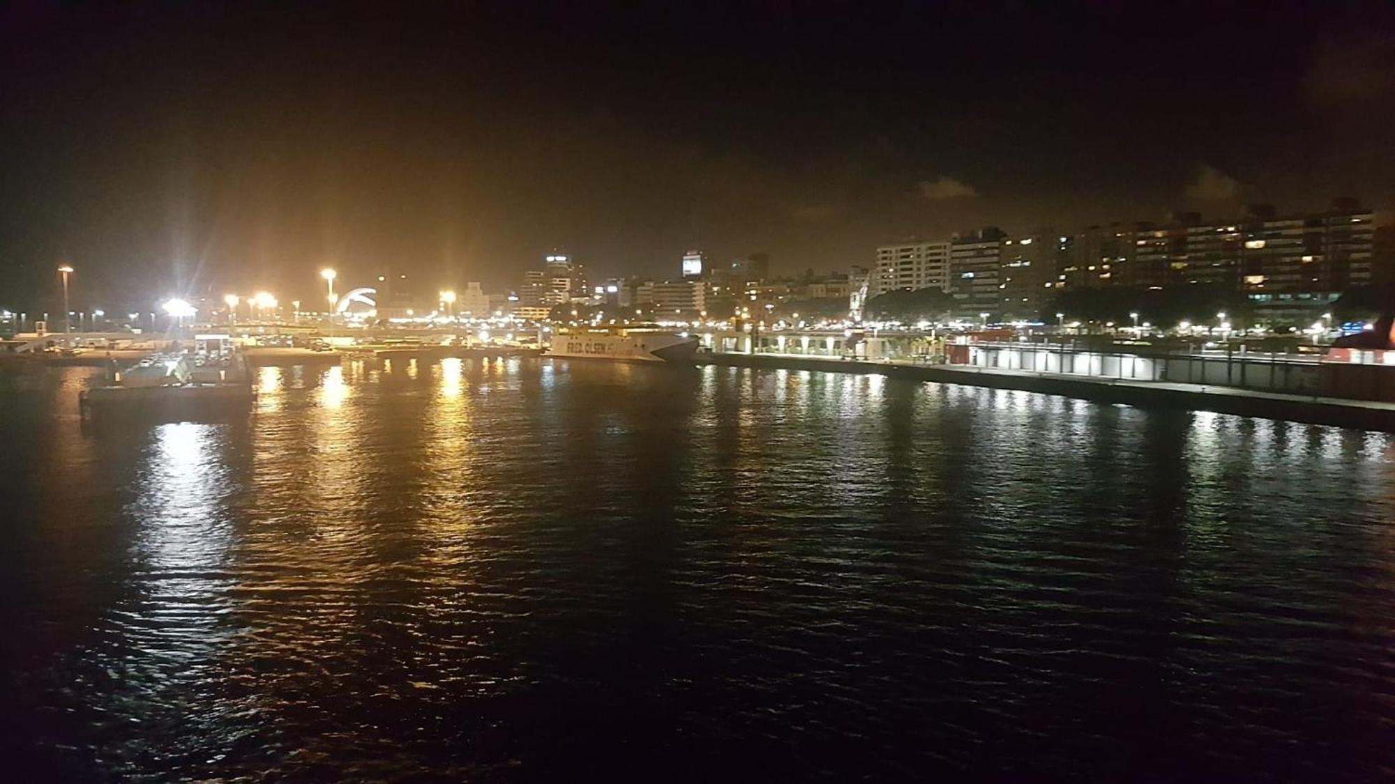 Mi Casita Tenerife Sur Free Wifi E Ac Arona  Buitenkant foto
